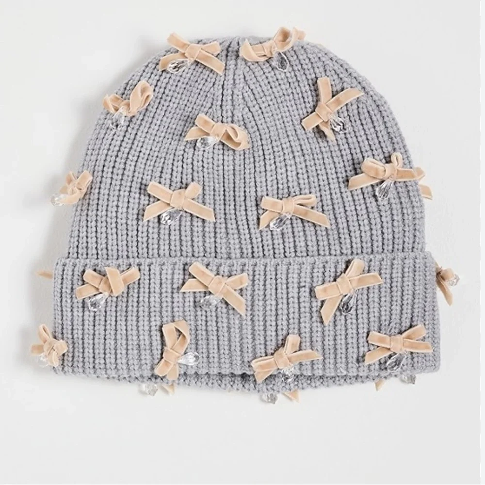 NWT Lele Sadoughi Bow Embellished Dangle Beaded Beanie in Dove Grey $175 MSRP